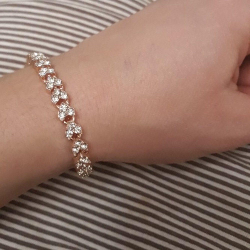 Lab Designed Diamond Bracelet. - Picture 3 of 7